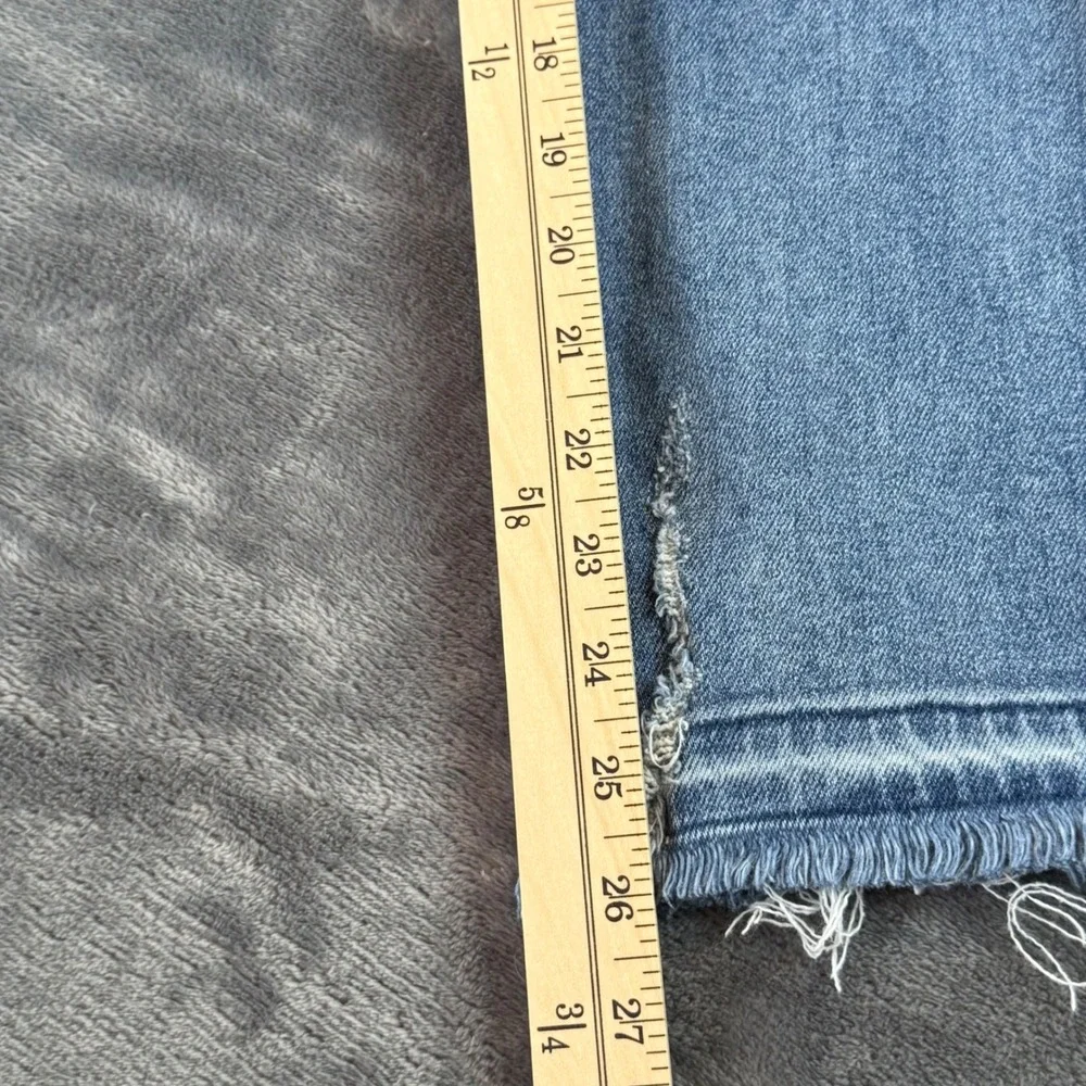 Judy Blue Women's‎ Jeans Straight Fit Distressed Raw Hem Medium Wash Size 1/25